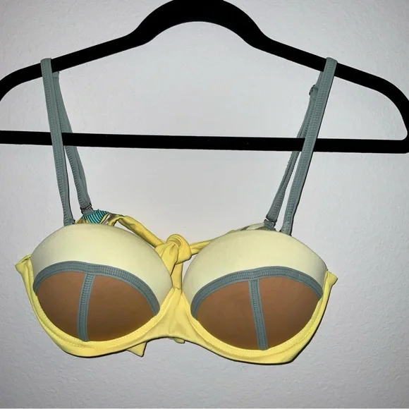 Maaji Women's M Firefly Timbers Yellow Reversible Swimsuit Bikini Top Underwire - Picture 3 of 9